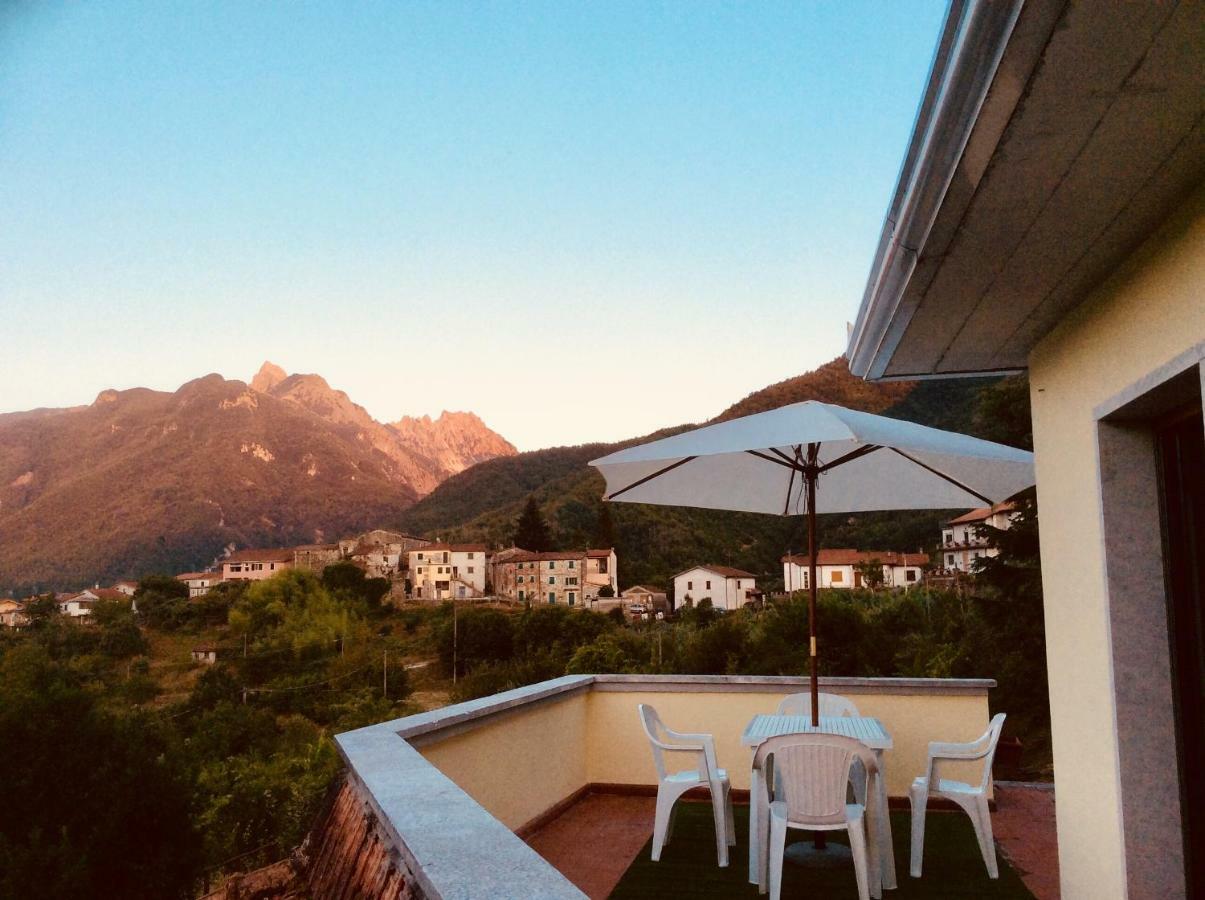Affittacamere Le Apuane Mezzana  Esterno foto