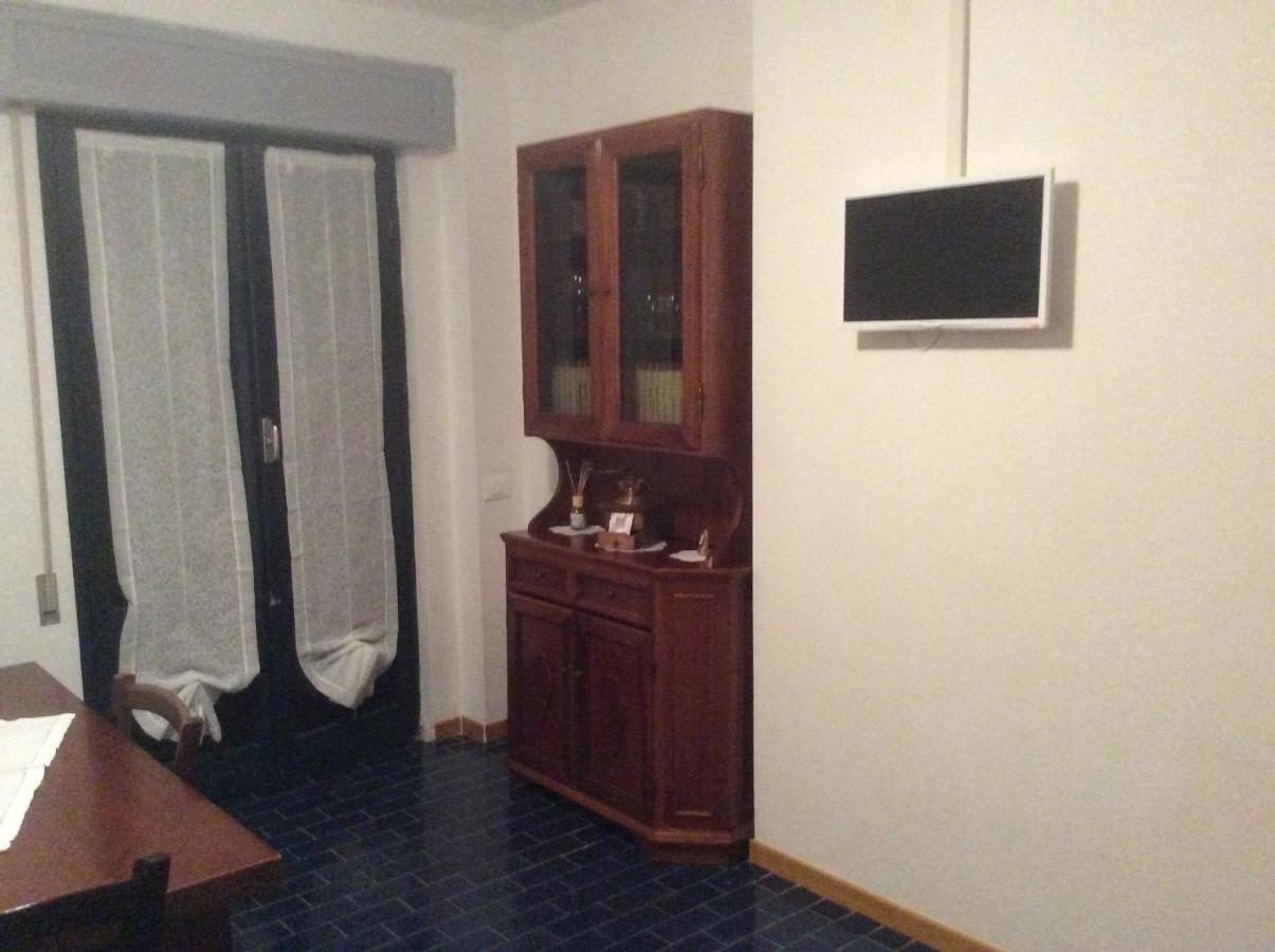 Affittacamere Le Apuane Mezzana  Esterno foto